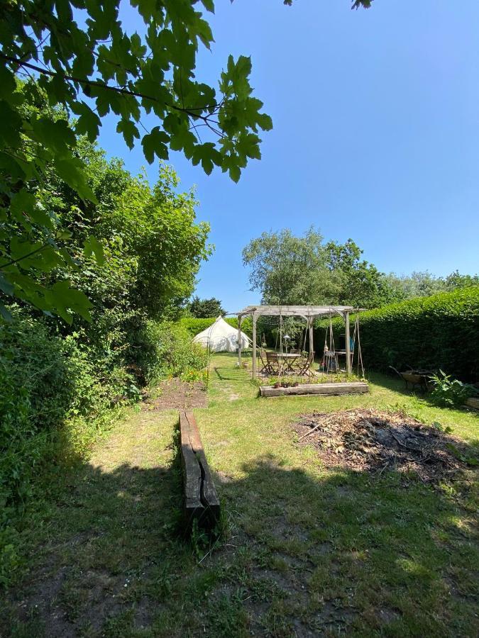Secret Garden Glamping Otel Lymington Dış mekan fotoğraf